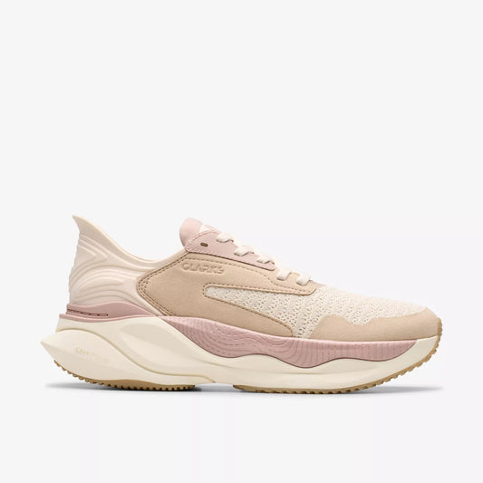 Clarks Women's Pace Sneaker in Sand Combination