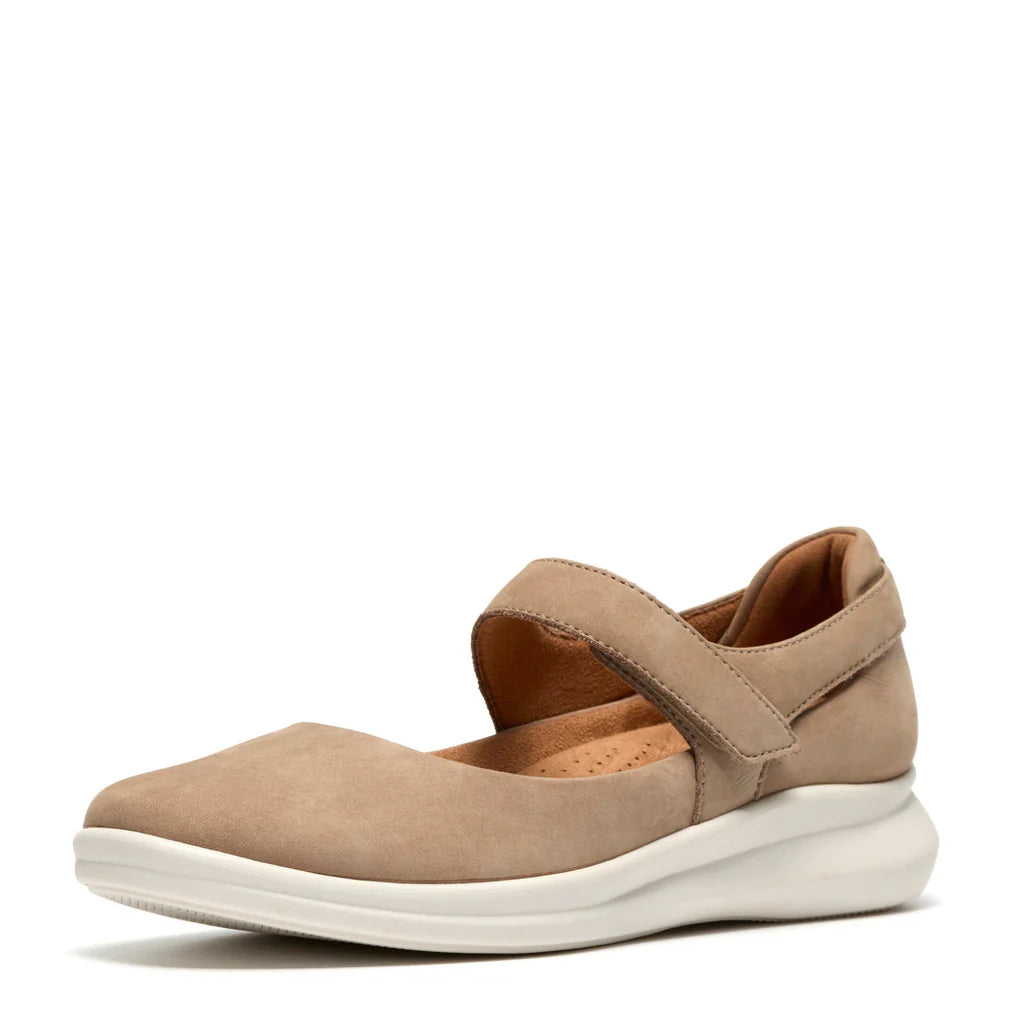 Clarks Women's Lynell Strap Mary Jane in Taupe Nubuck