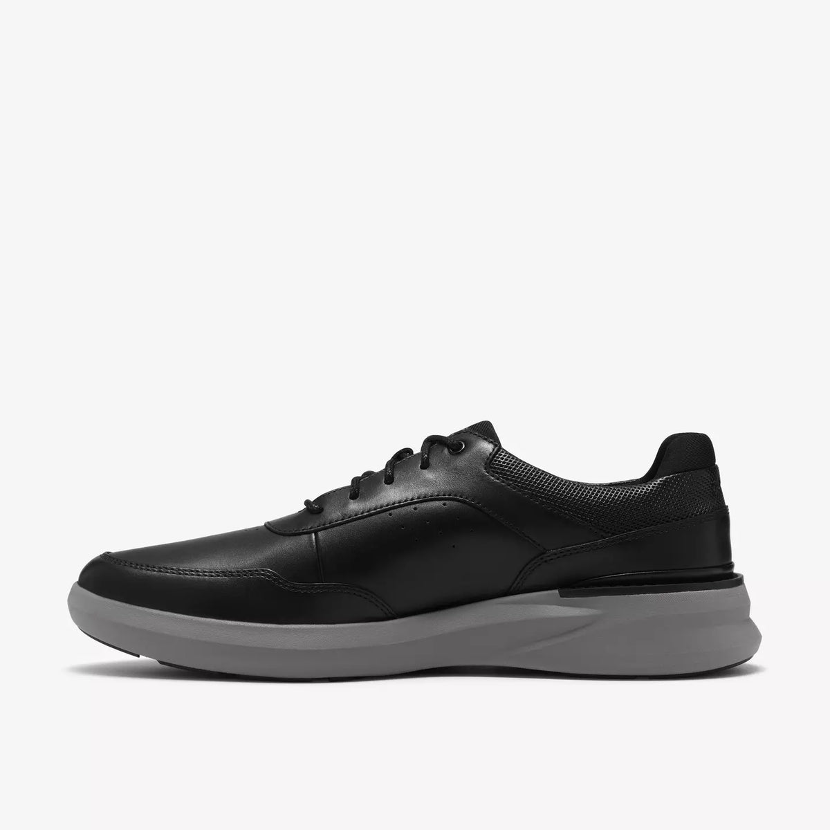 Clarks Men's Code Hybrid Vibe Sneaker in Black