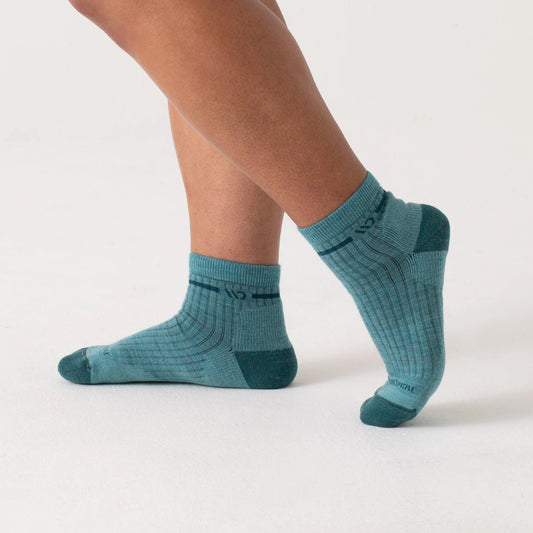 Wide Open by Darn Tough Women's Single Stripe Cushioned Quarter Sock in Teal