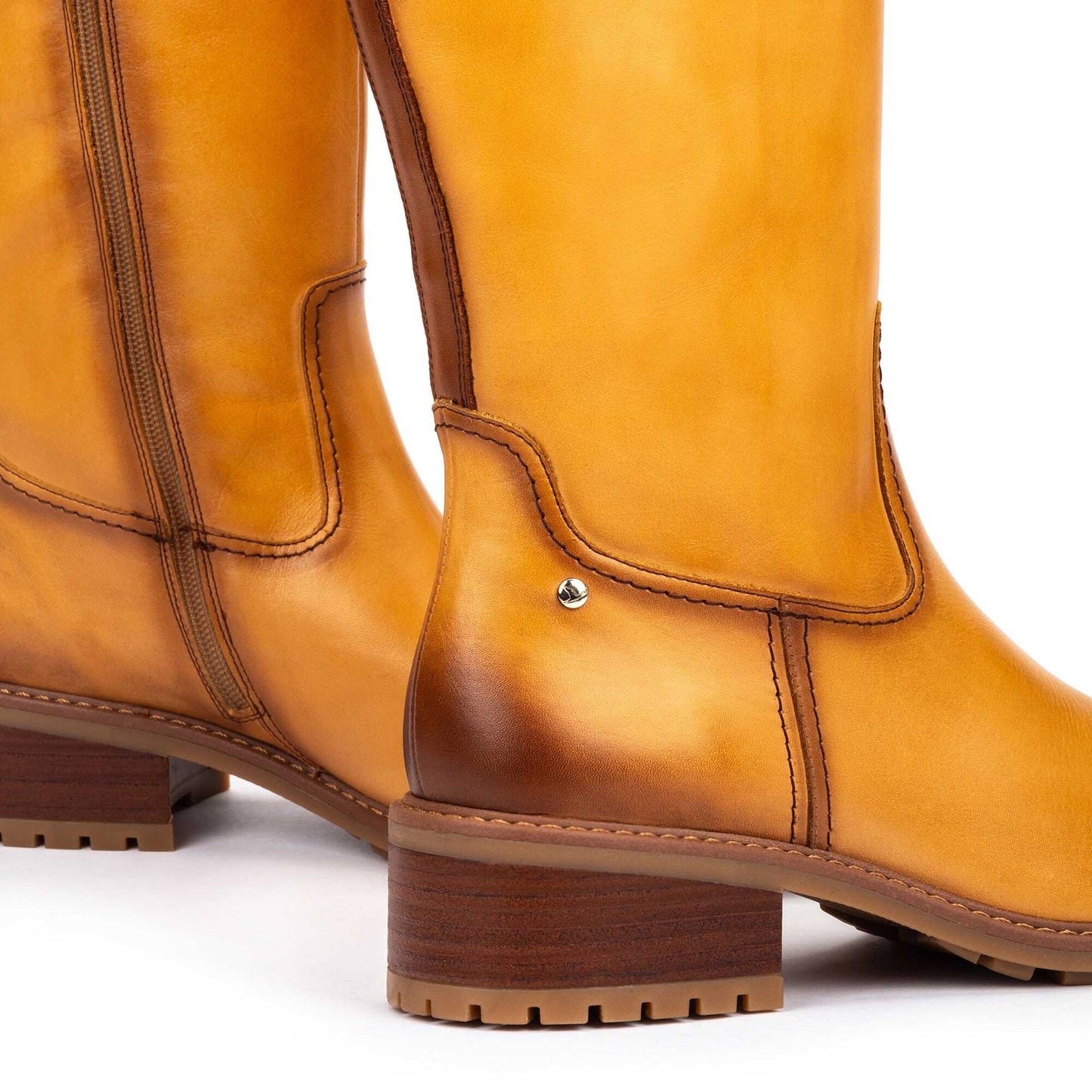 Pikolinos Women's Medina Tall Leather Heeled Boot in Almond