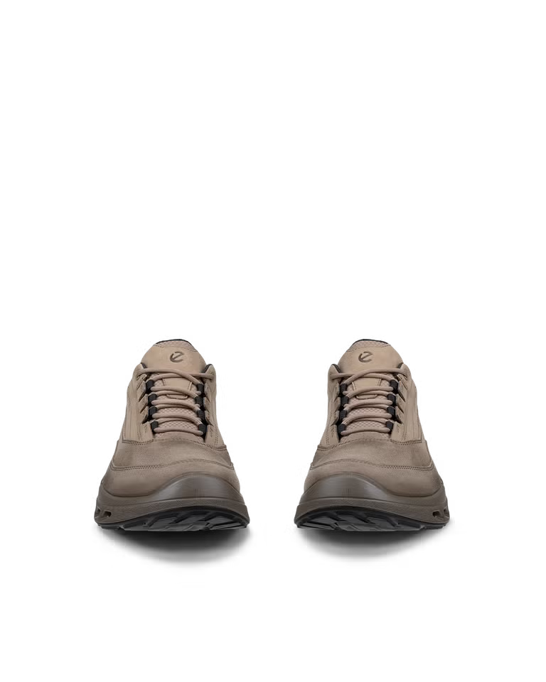ECCO Men's Biom 720 Oiled Nubuck Gore-Tex Sneaker in Dark Clay