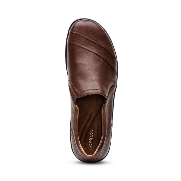 Aetrex Women's Helena Leather Slip On in Brown
