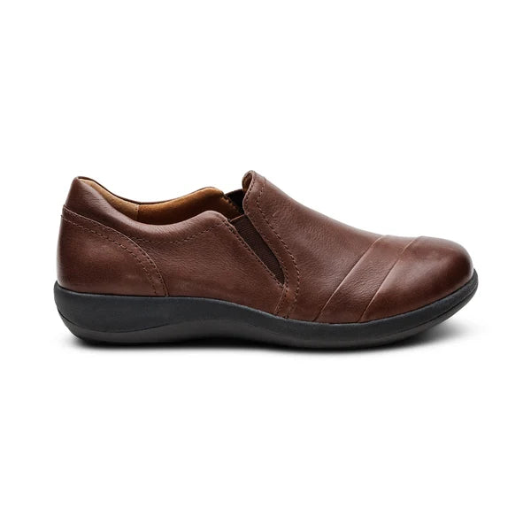 Aetrex Women's Helena Leather Slip On in Brown