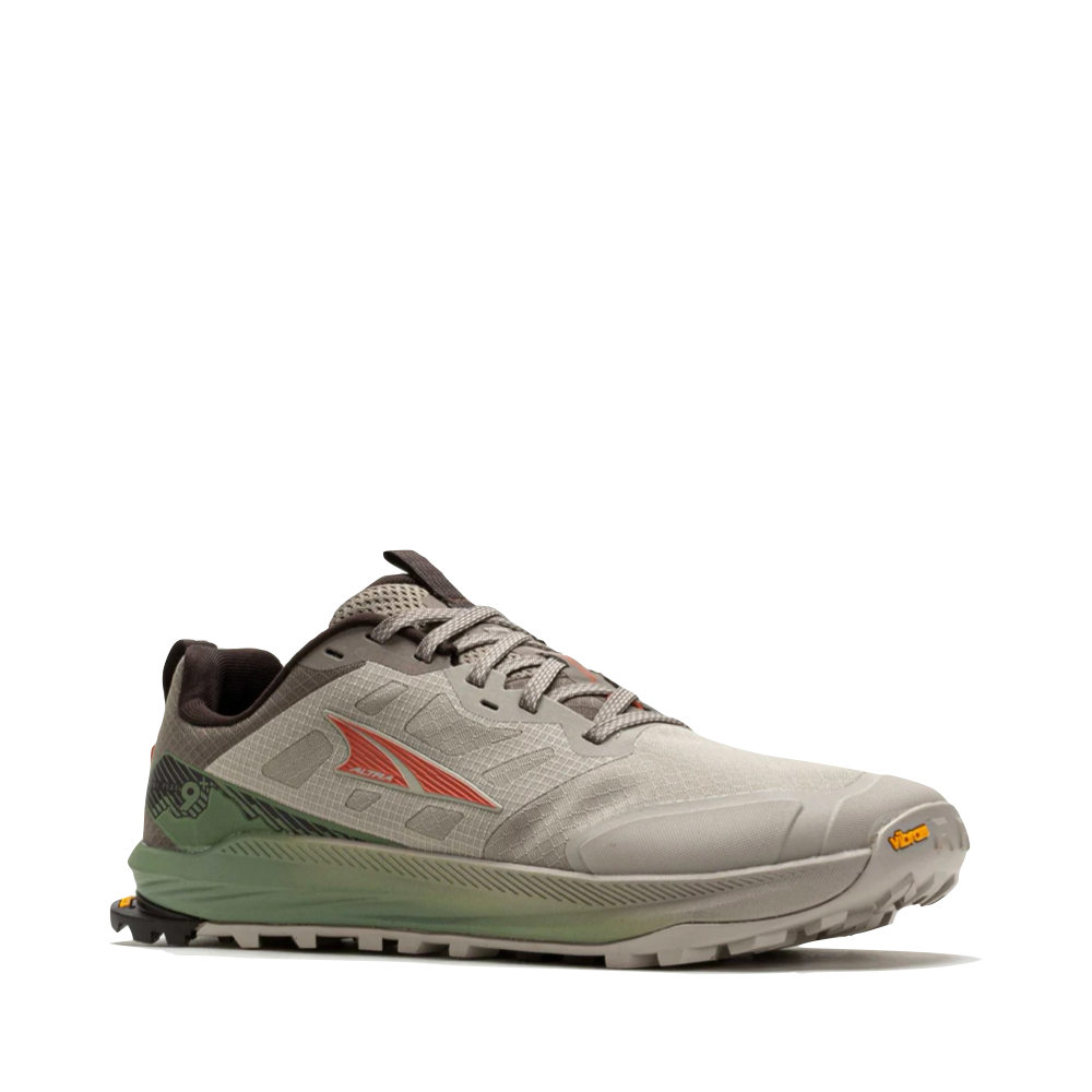 Mudguard and Toe view of Altra Lone Peak 9+ Sneaker for men.