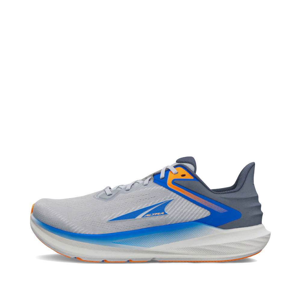 Side (left) view of Altra Torin 8 Sneaker for Men.