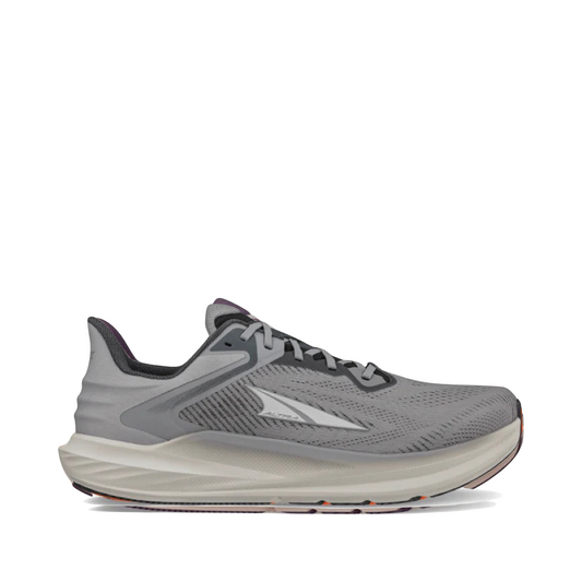 Side (right) view of Altra Torin 8 Sneaker for men.