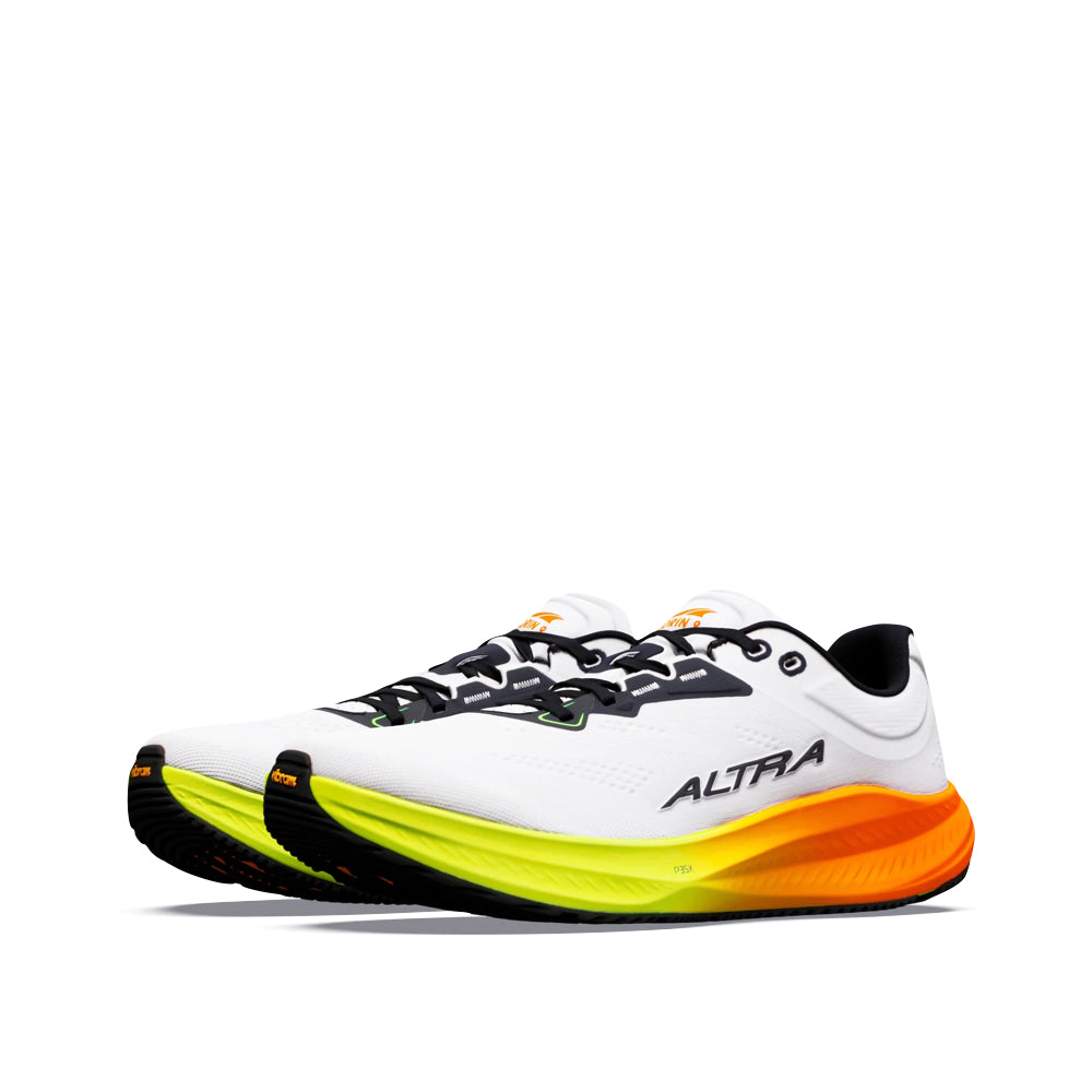 Mudguard and Toe view of Altra Torin 9 Sneaker for men.