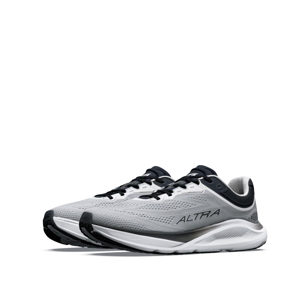 Mudguard and Toe view of Altra Torin ST Sneaker for men.