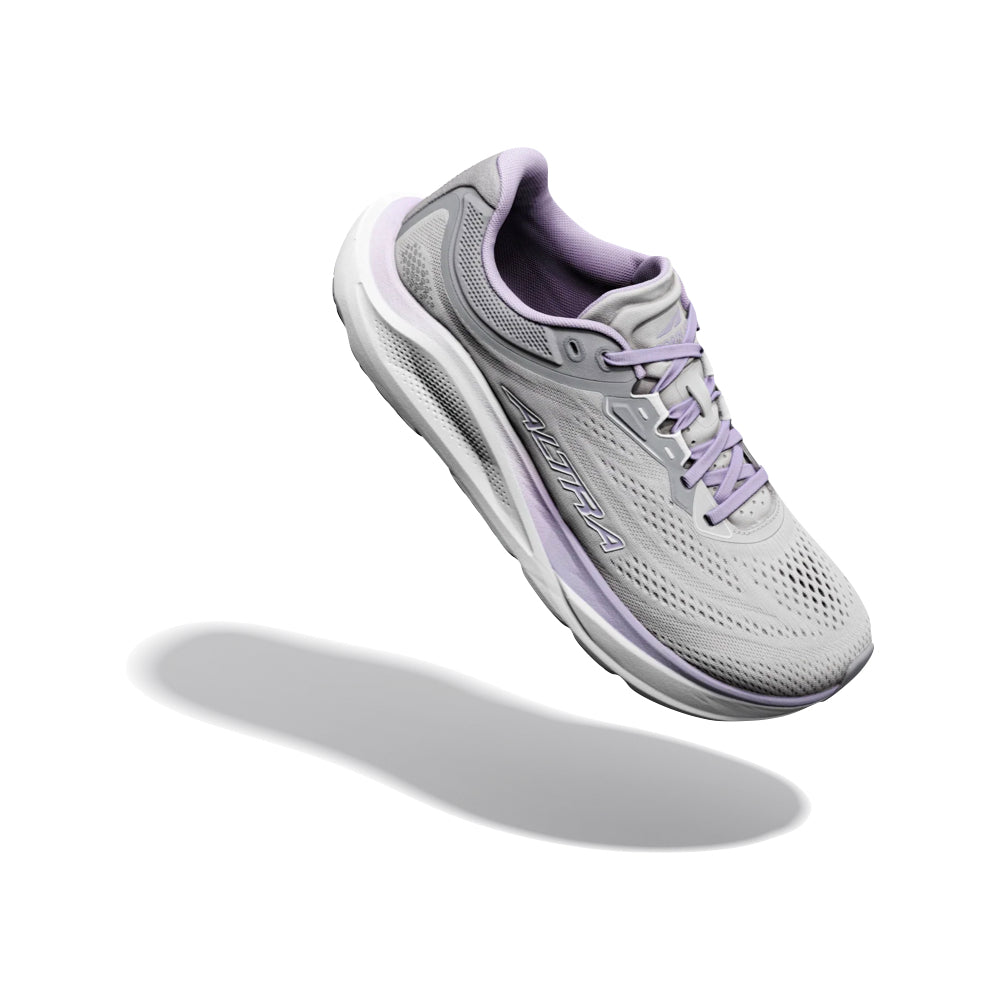 Side (right) view of Altra Torin ST Sneaker for women.
