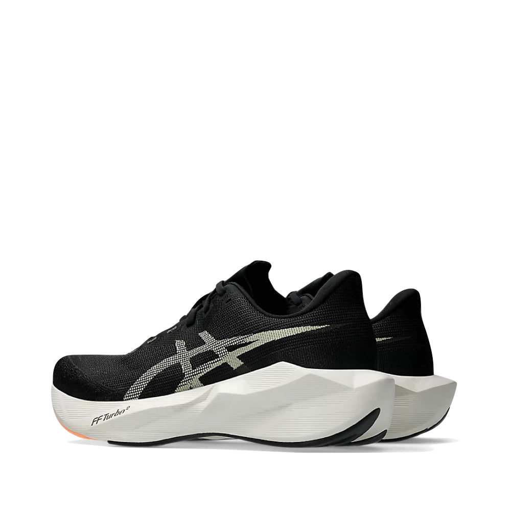 Heel view of Asics Nova Blast 6 Sneaker for men.