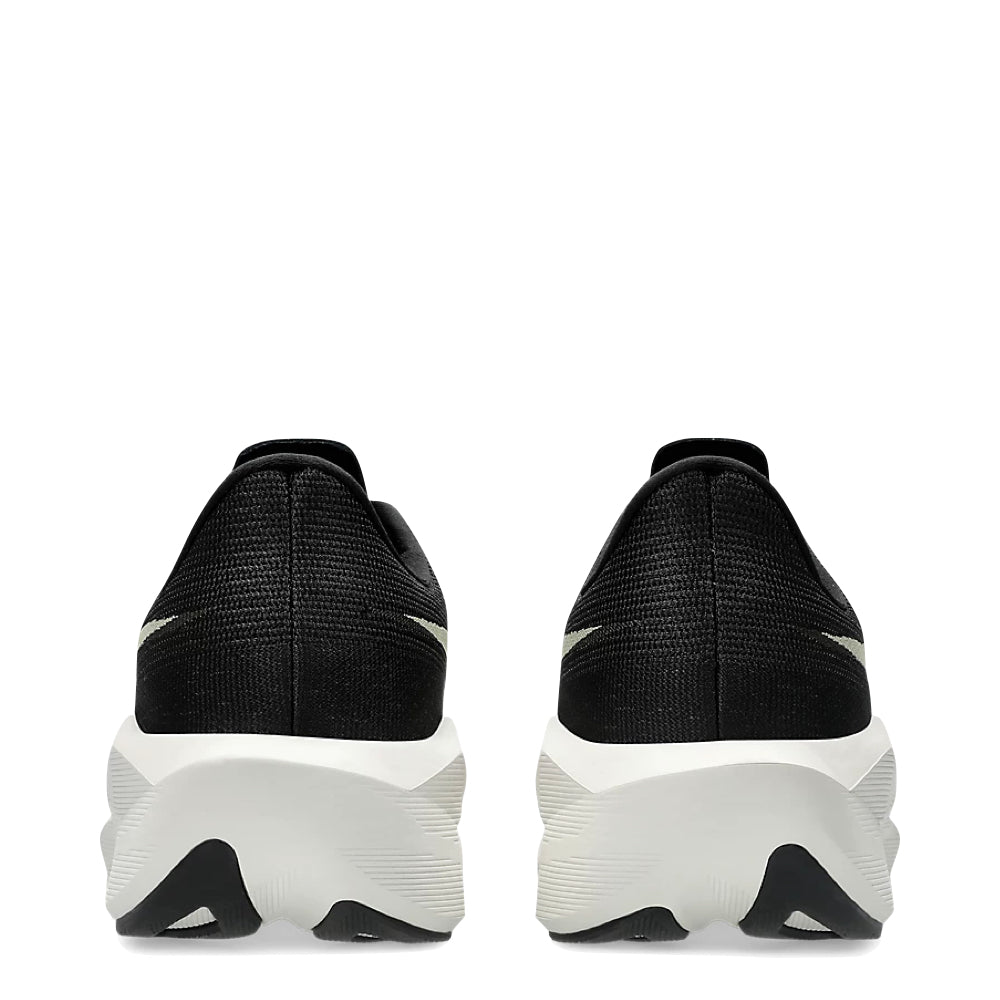 Back view of Asics Nova Blast 6 Sneaker for men.