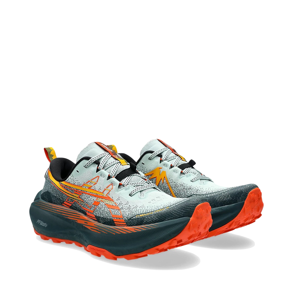 Mudguard and Toe view of Asics Trabuco 4 Sneaker for men.