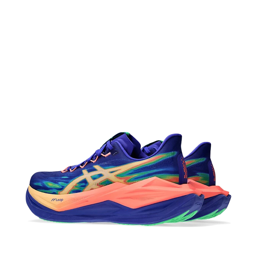 Heel view of Asics Superblast 3 Sneaker for unisex.