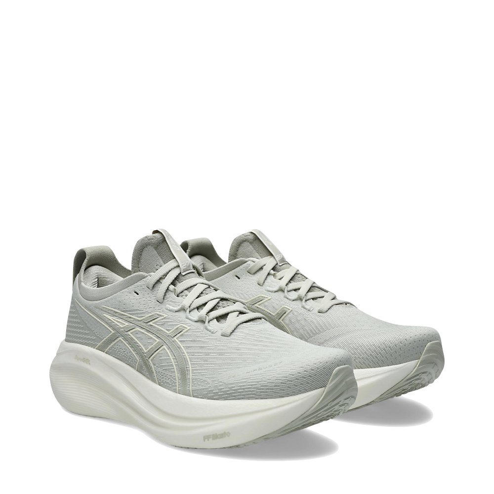 Mudguard and Toe view of Asics Gel Nimbus 27 Sneaker for women.