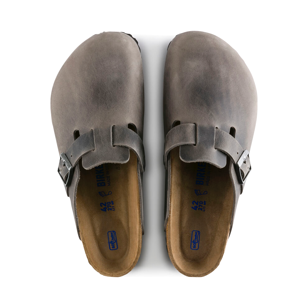 Top-down view of Birkenstock Boston Soft Footbed Oiled Leather Clog for unisex.