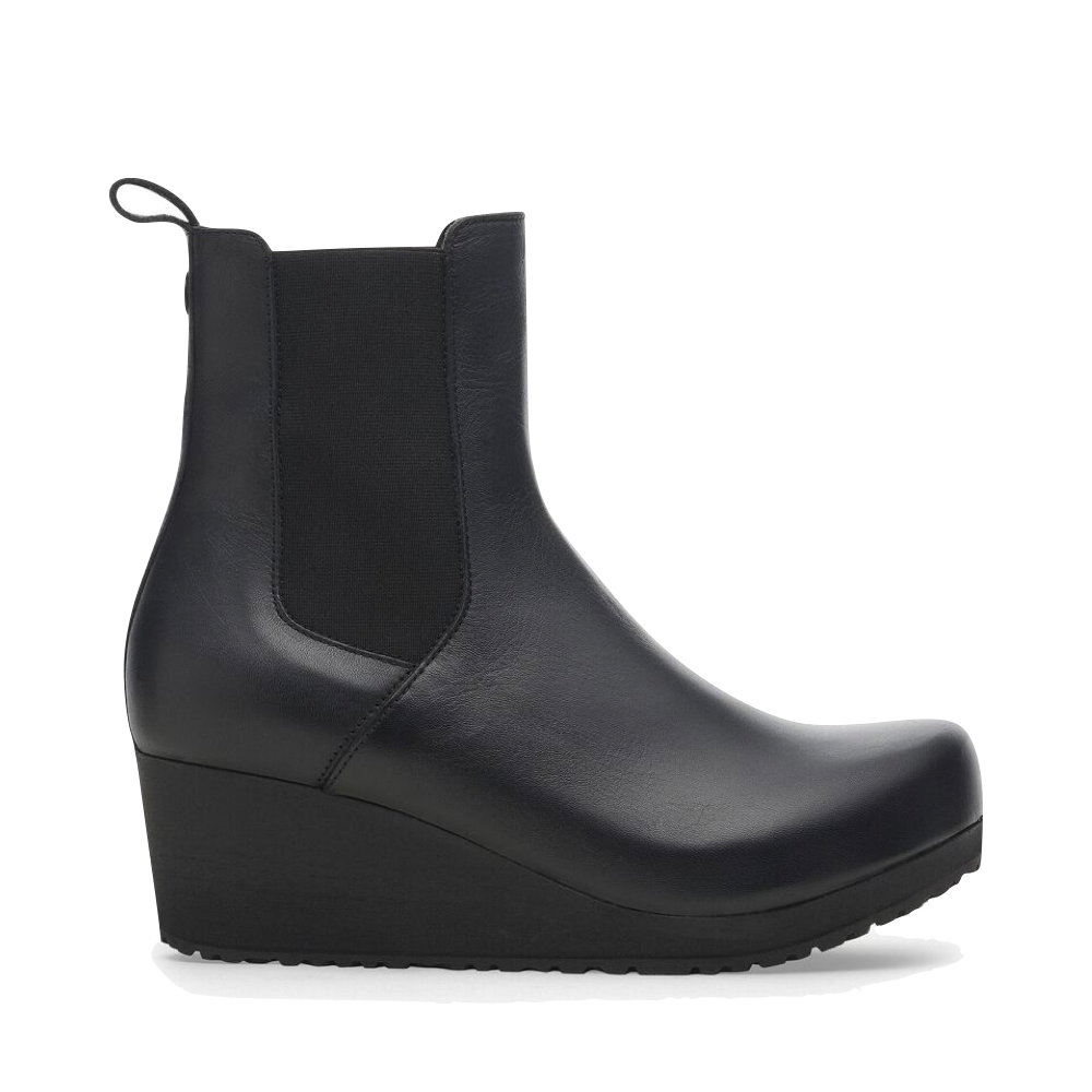 Side (right) view of Birkenstock Ebba Leather Slip On Wedge Boot for women.