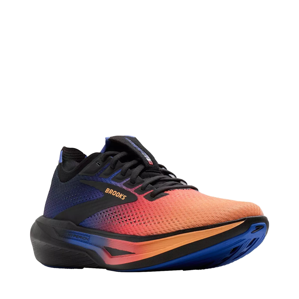 Toe view of Brooks Hyperion 3 Sneaker for men.
