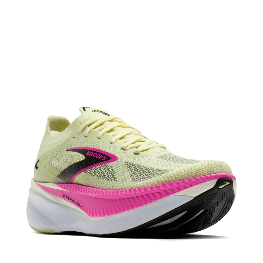 Mudguard and Toe view of Brooks Hyperion Max 3 Sneaker for women.