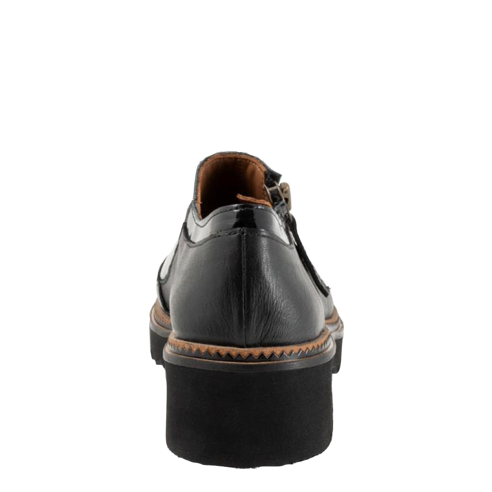 Back view of Bueno Amelia Side Zip Shoe for women.