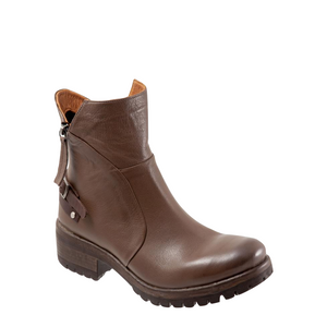 Bueno Women's Fallon Leather Side Zip Heeled Boot in Taupe