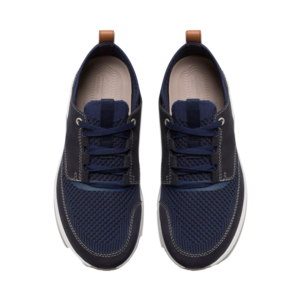 Top-down view of Clarks Easeway Sport Sneaker for men.