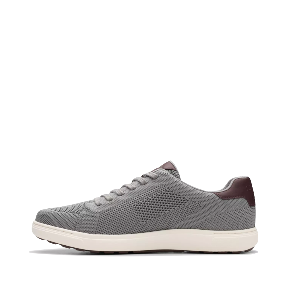 Side (left) view of Clarks Mapstone Lace for men.