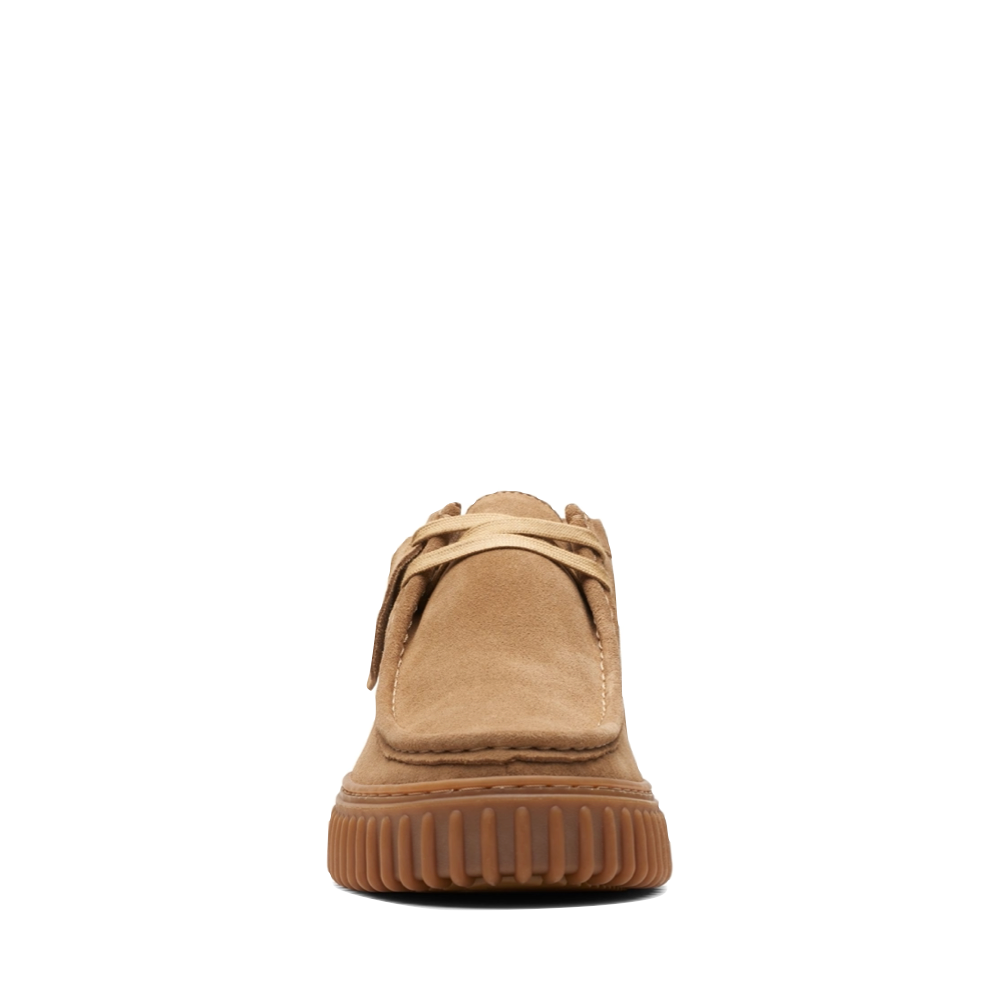 靴 Clarks Torhill Hi Clarks Men's Torhill Hi Suede Moc Toe Lace Boot in Sand