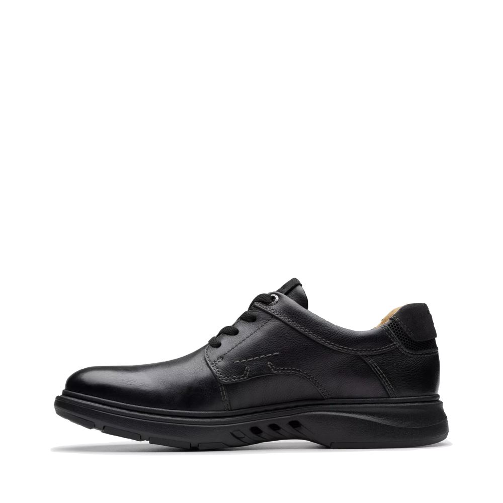 Side (left) view of Clarks Un Briley Leather Lace Shoe for mens.
