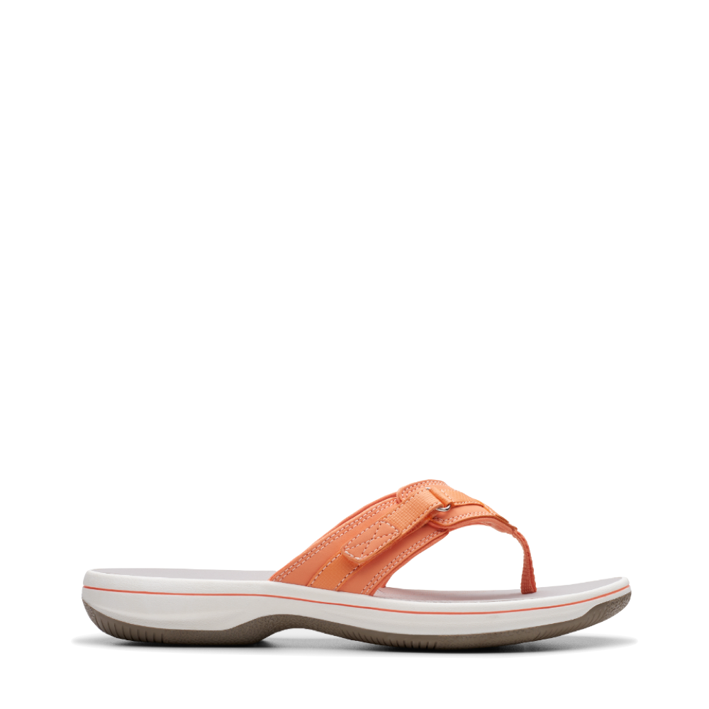 Side (right) view of Clarks Breeze Sea 2 Flip Thong Sandal for women.