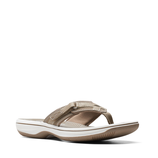 Toe view of Clarks Breeze Sea 2 Flip Thong Sandal for women.