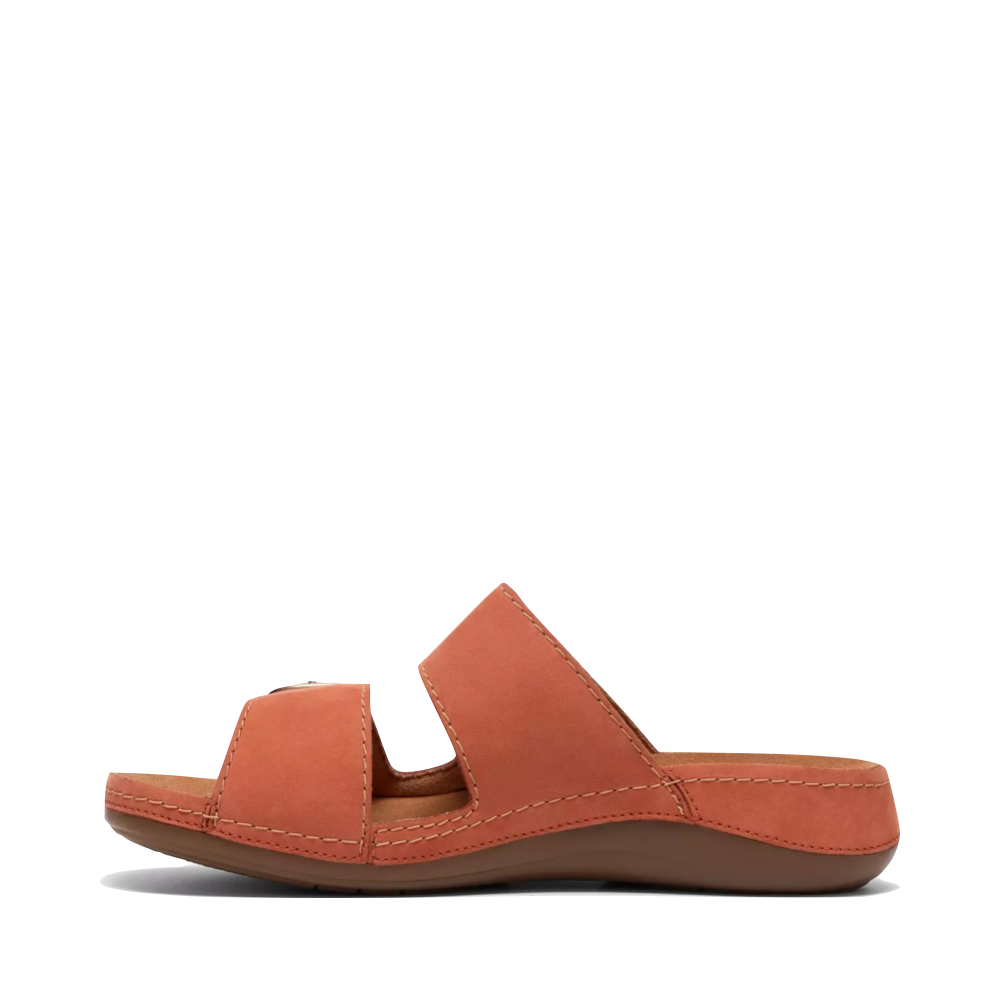 Side (left) view of Clarks Cecily Step Slide Sandal for women.