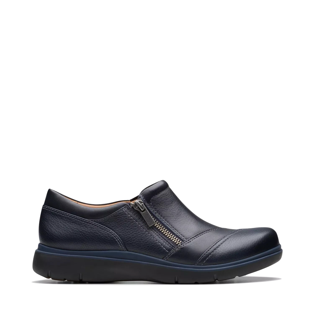 Side (right) view of Clarks Certina Pure Leather Side Zip Slip On for women.