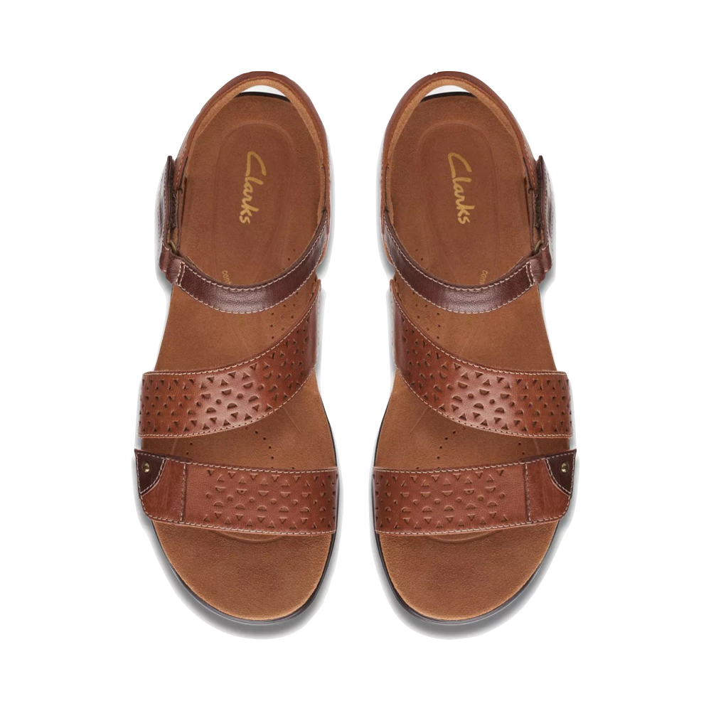 Top-down view of Clarks Kitty Way Strap Sandal for women.