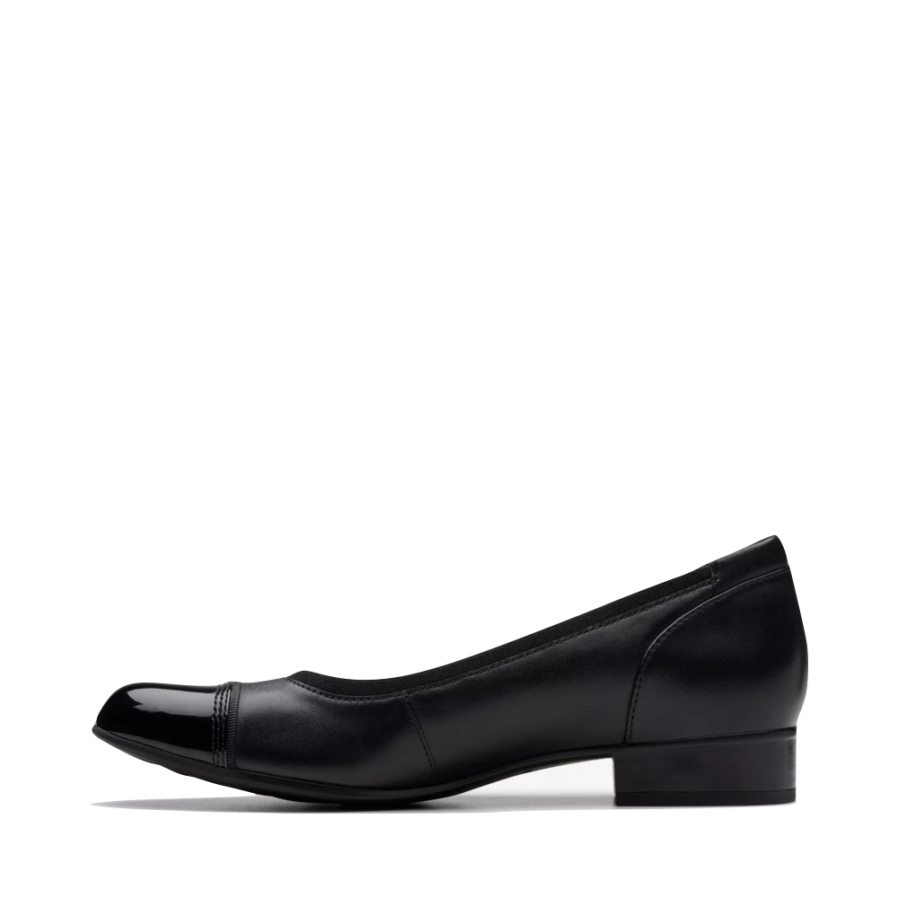 Side (left) view of Clarks Krystine May Leather Pump for women.