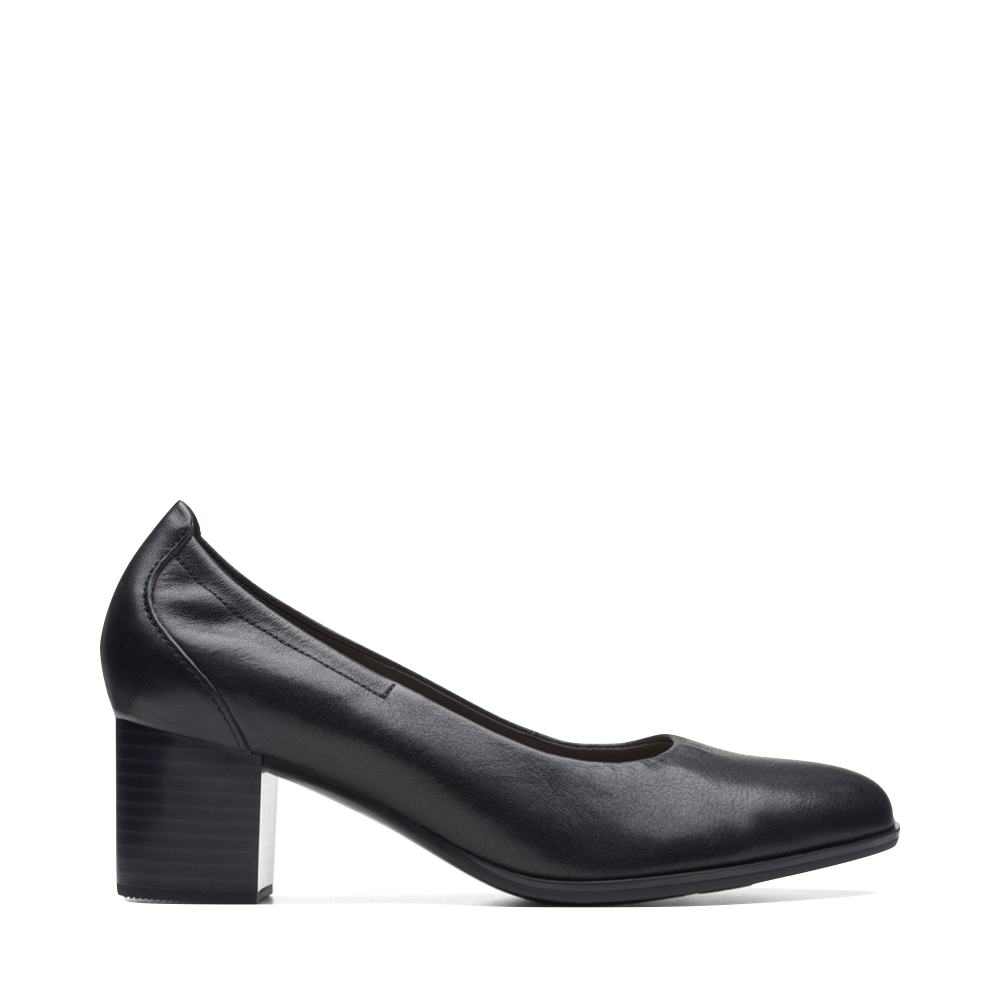 Side (right) view of Clarks Loken Step Leather Heeled Pump for women.