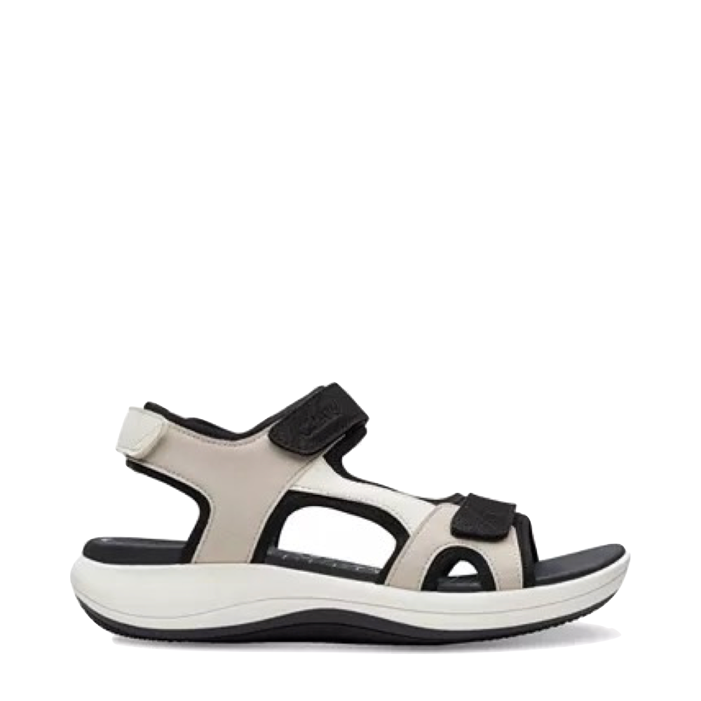 Side (right) view of Clarks Mira Bay Sandal for women.