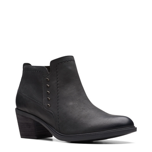 Clarks Women's Neva Lo Side Zip Ankle Boot in Black