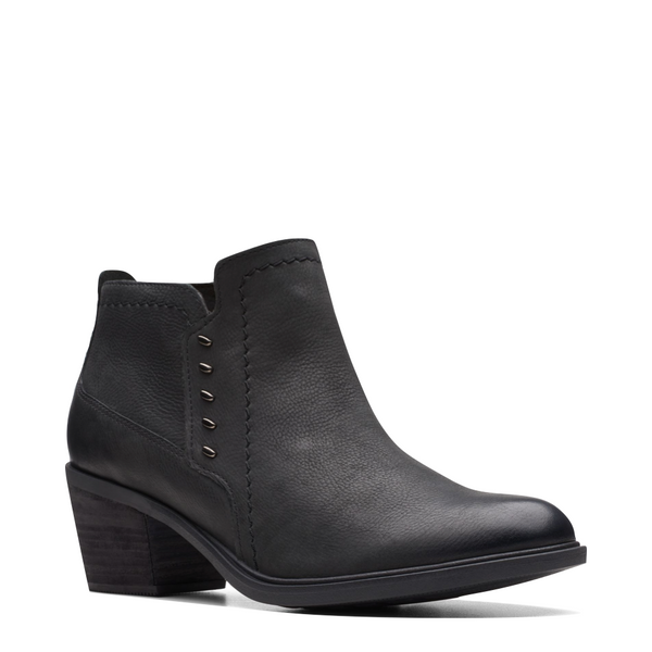 Clarks Women's Neva Lo Side Zip Ankle Boot in Black