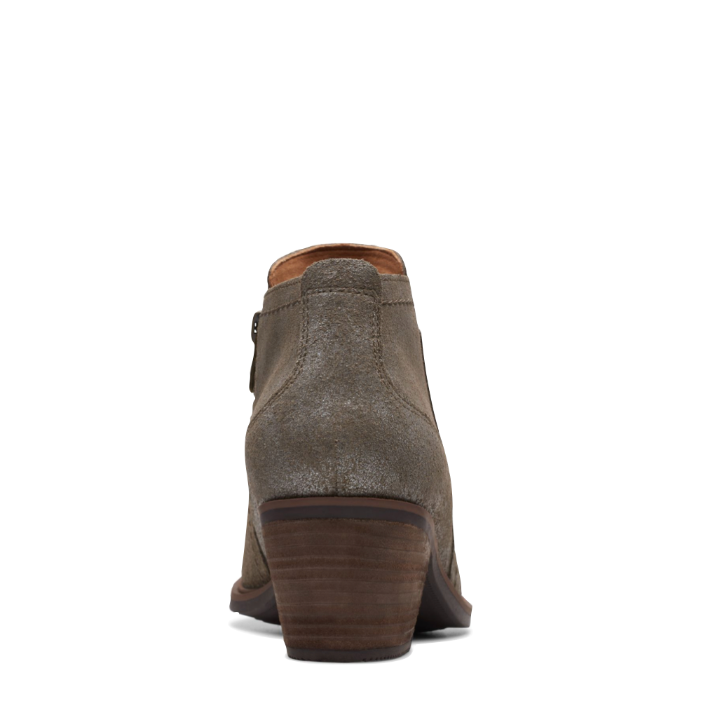 Back view of Clarks Neva Lo Side Zip Ankle Boot for women.