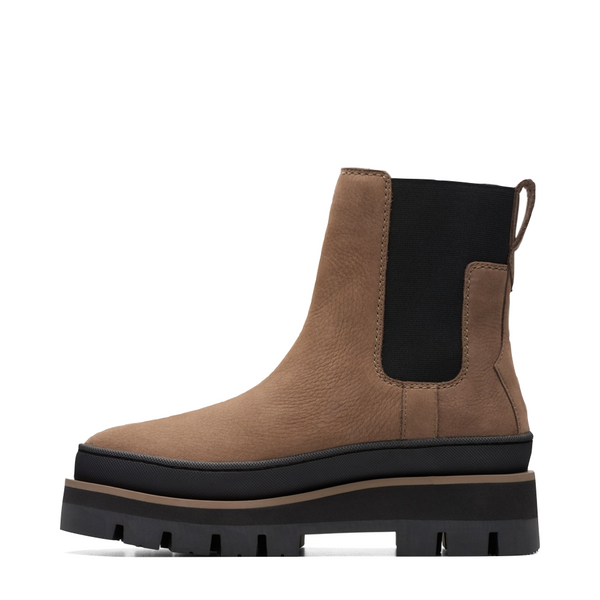 Clarks Women's Orianna 2 Top Pull On Chelsea Boot in Pebble Beige