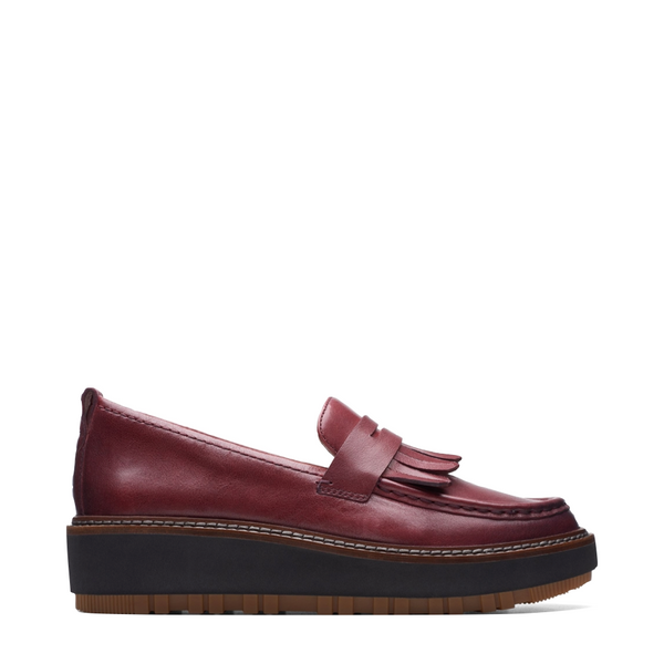 Clarks Women's Orianna Leather Tassle Loafer in Burgundy