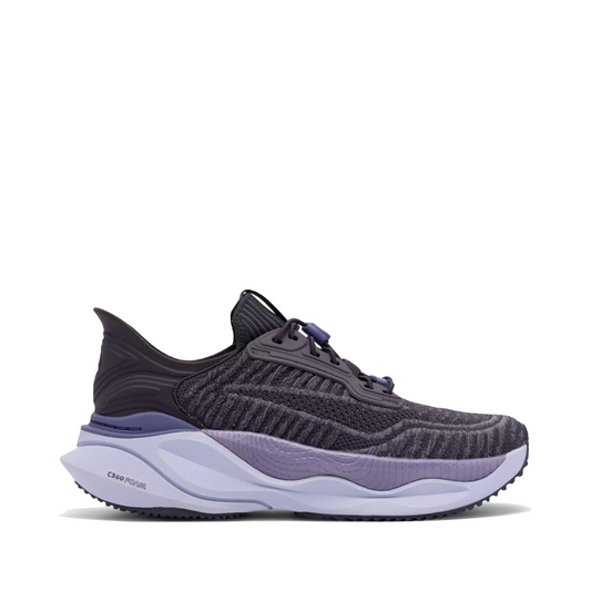 Side (right) view of Clarks Pace Rise Sneaker for women.