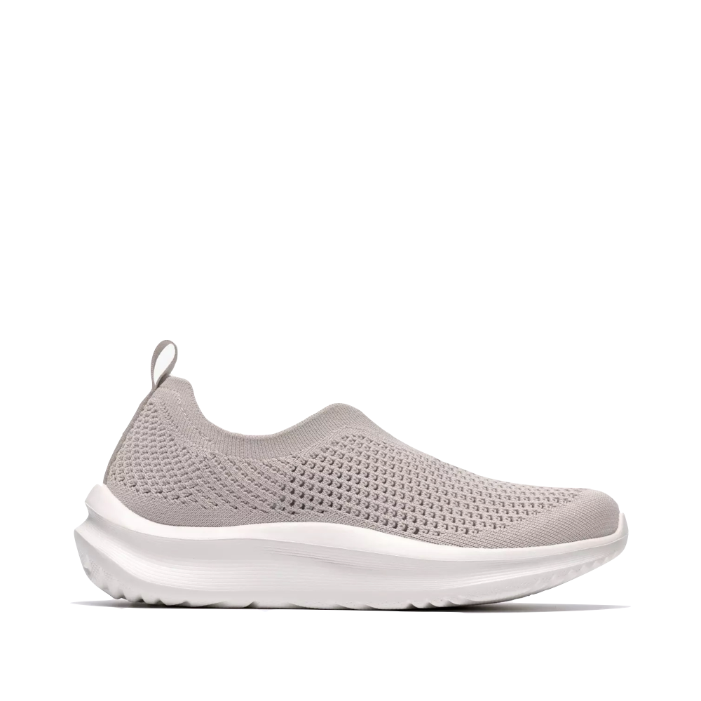 Side (right) view of Clarks Solevana Knit Slip On Sneaker for women.