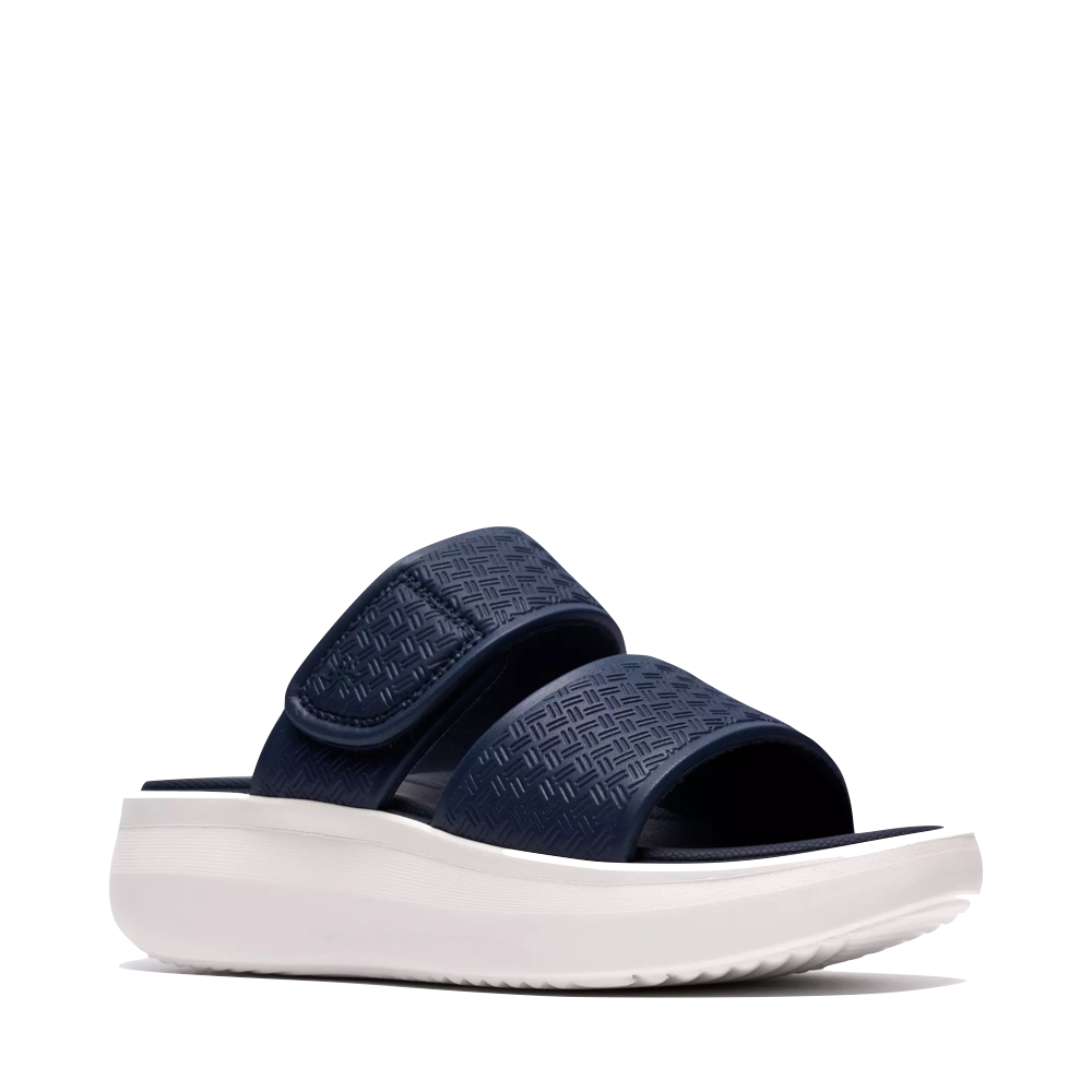 Toe view of Clarks Solevana Star Slide Sandal for women.