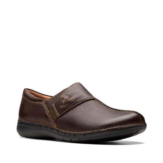 Toe view of Clarks Un Loop Ave Smooth Leather Slip On for women.