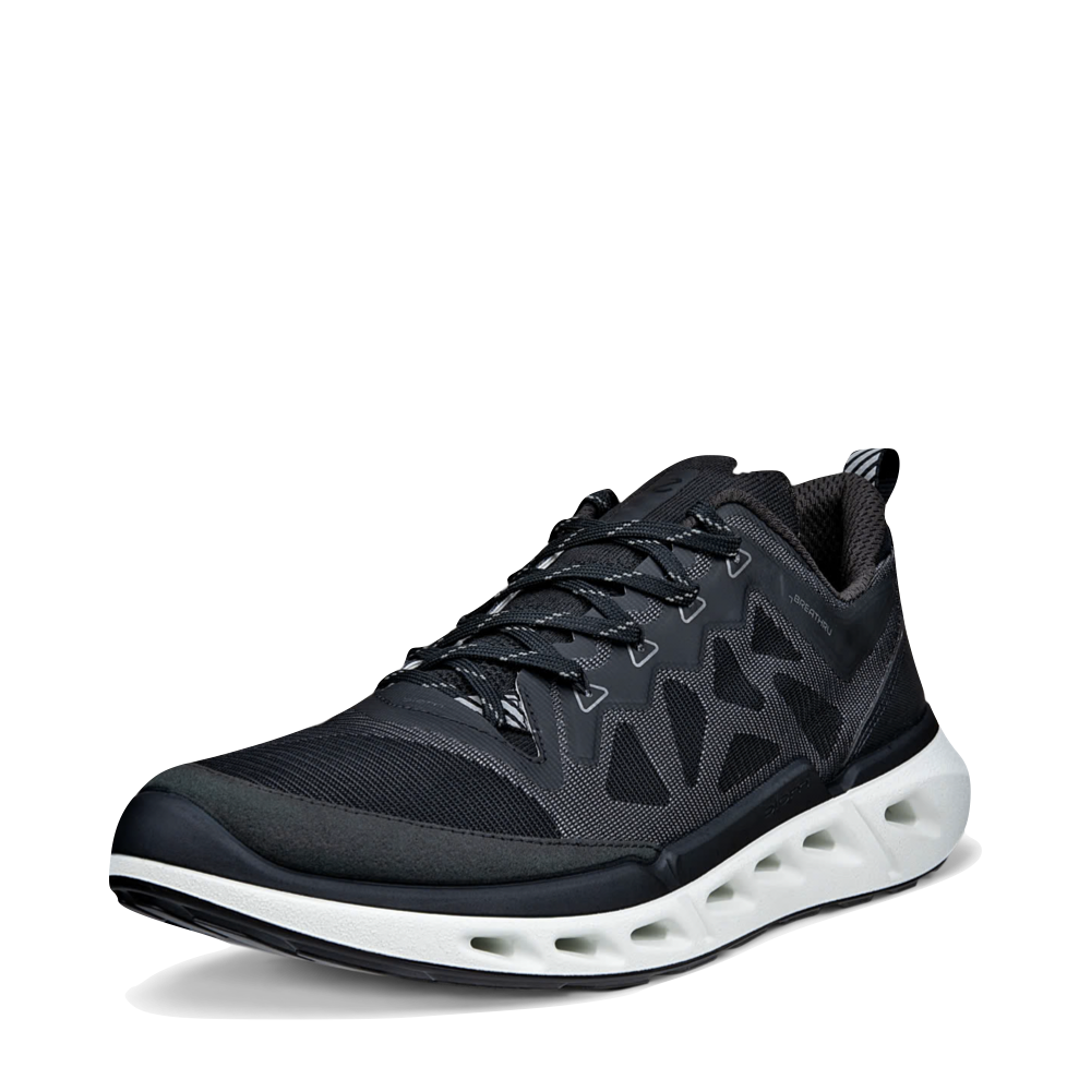 Mudguard and Toe view of Ecco Biom 720 Breathru Leather Sneaker for men.
