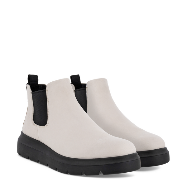 Ecco Women's Nouvelle Leather Pull On Chelsea in Limestone