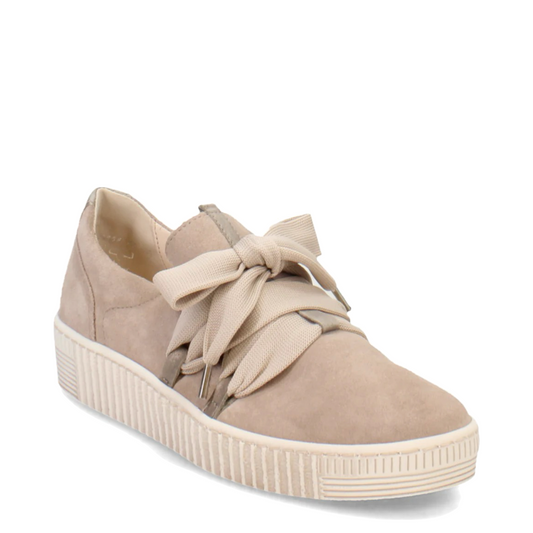 Mudguard and Toe view of Gabor Bow Sneaker for women.