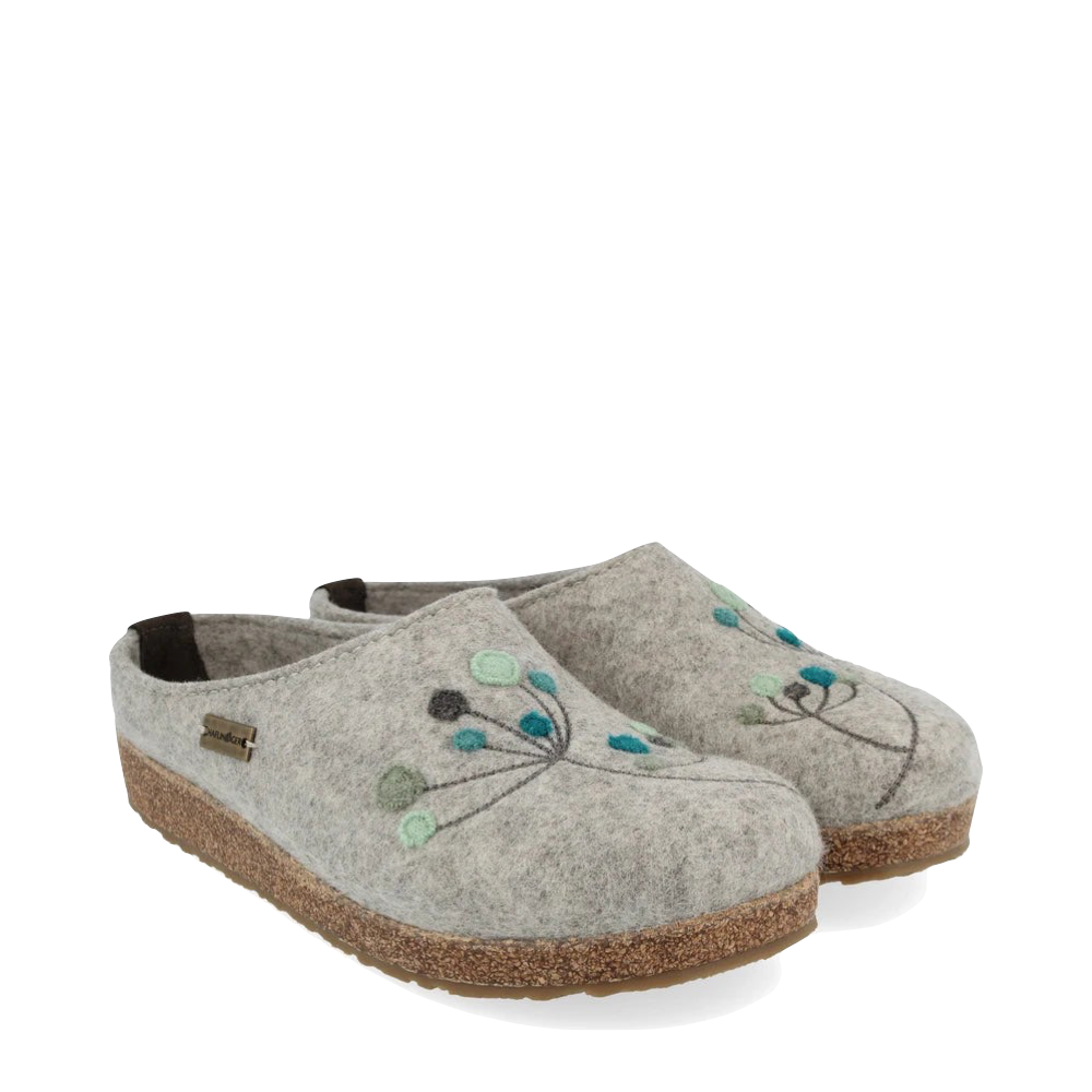 Toe view of Haflinger Amaya Flowers Wool Clog for women.